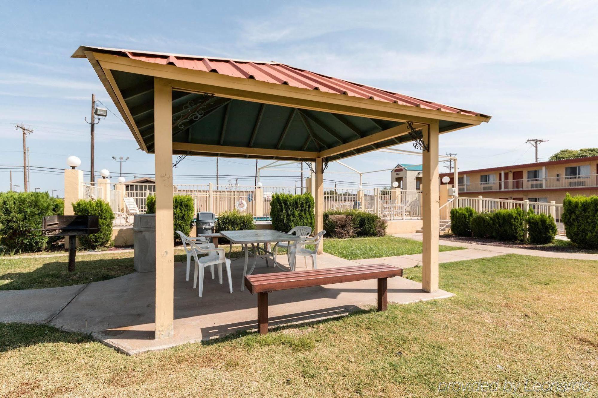 Lone Star Inn Λούμποκ Εξωτερικό φωτογραφία